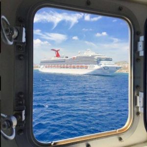 Tripulante de cruceros y ferries en Canarias