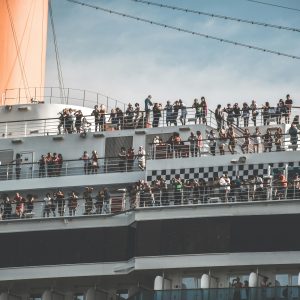 Tripulante de cruceros y ferries en Barcelona